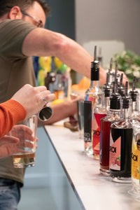 Cours de mixologie – Spécial Cocktails Estivaux! – Vendredi 16 mai, de 18h30 à 20h30